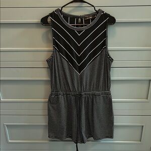 Doe & Rae Black and White shorts romper